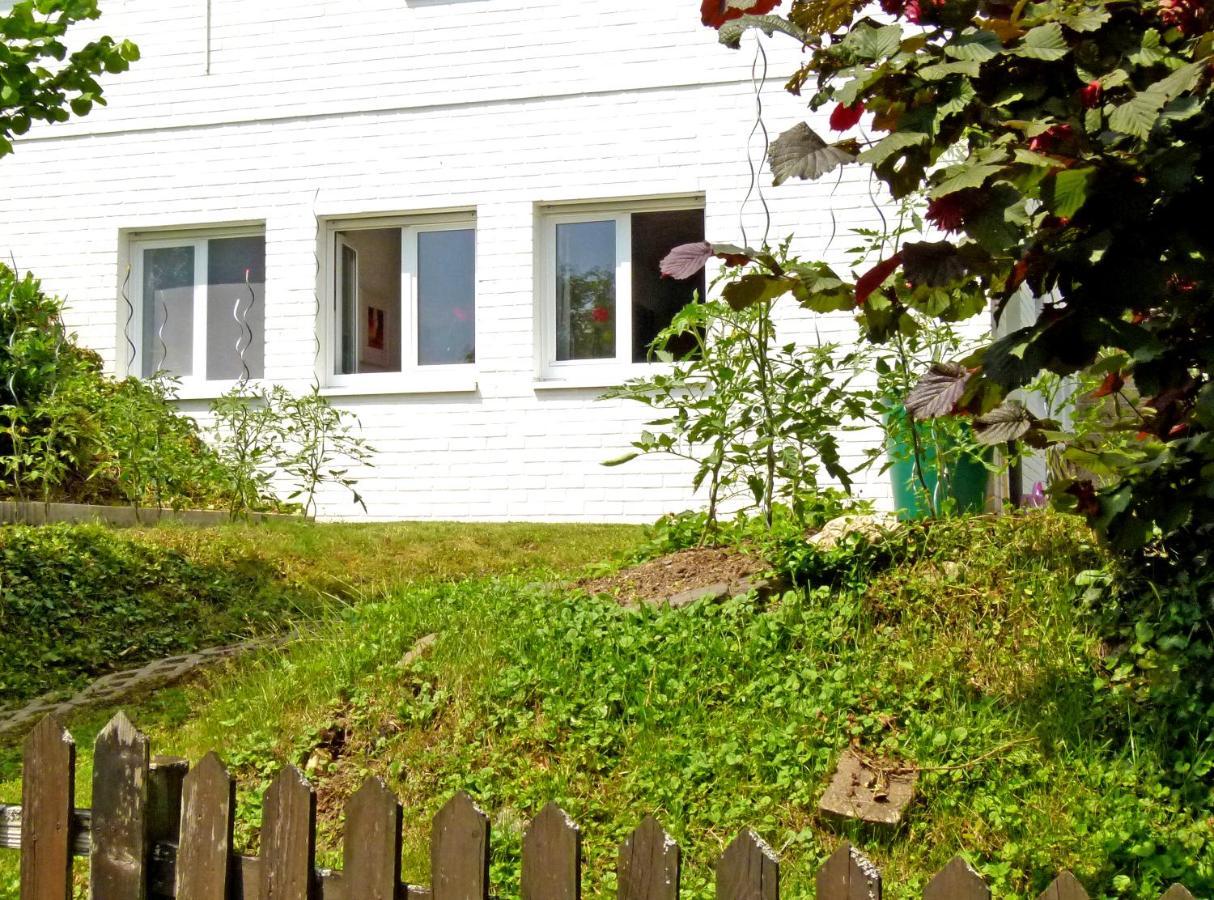 Haus Tannenweg Zell an der Mosel Exterior foto